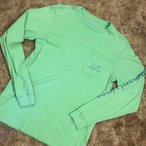 Vineyard Vines Tops - Vineyard Vines top